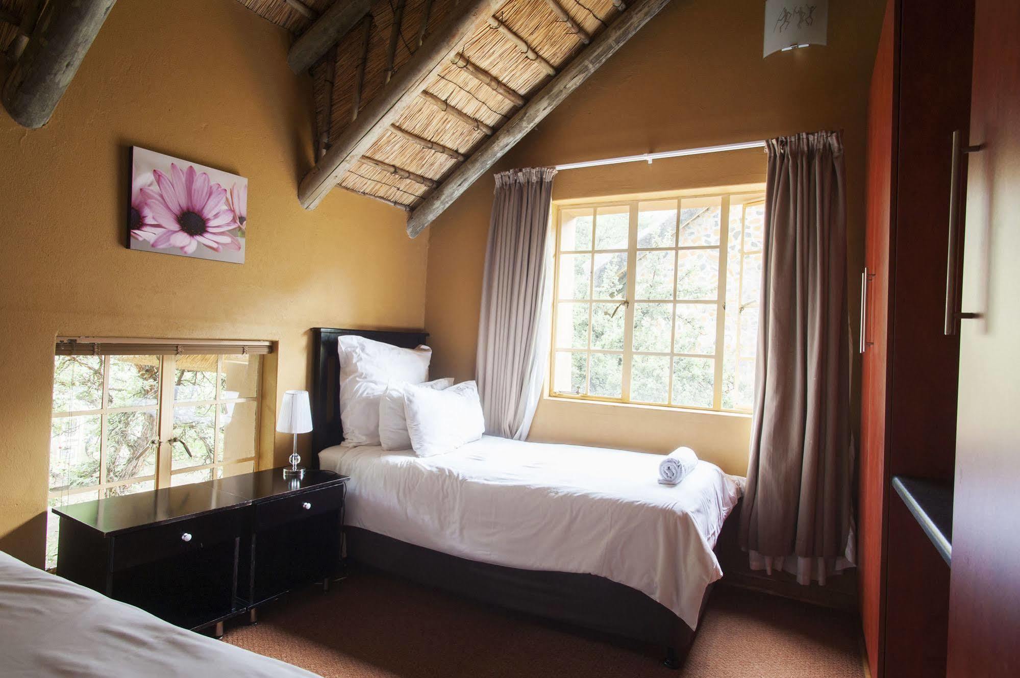 Maliba Mountain Lodge Butha-Buthe Экстерьер фото